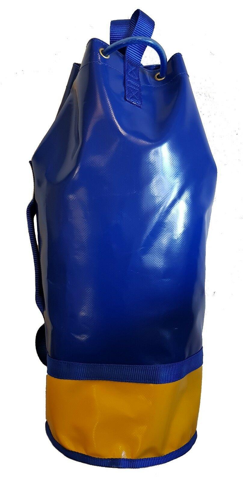 Warmbac Daren Tackle Bag - Image 4